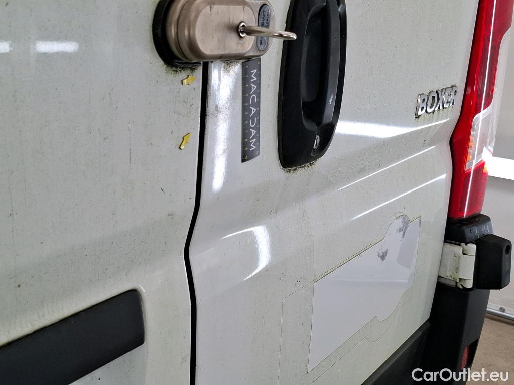  Peugeot  Boxer PEUGEOT  VU 4p Fourgon 2.0 BLUEHDI 110 PREMIUM PA 333 L1H2 #29