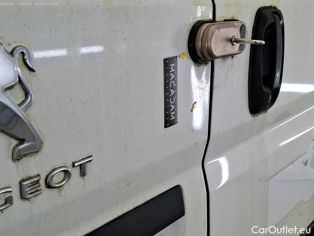  Peugeot  Boxer PEUGEOT  VU 4p Fourgon 2.0 BLUEHDI 110 PREMIUM PA 333 L1H2 #27