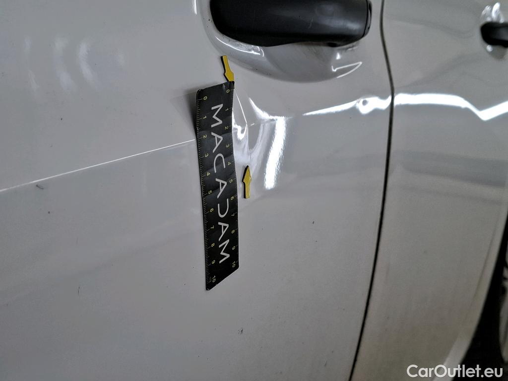  Peugeot  208  Premium 1.5 HDi 100CV BVM6 E6d #23