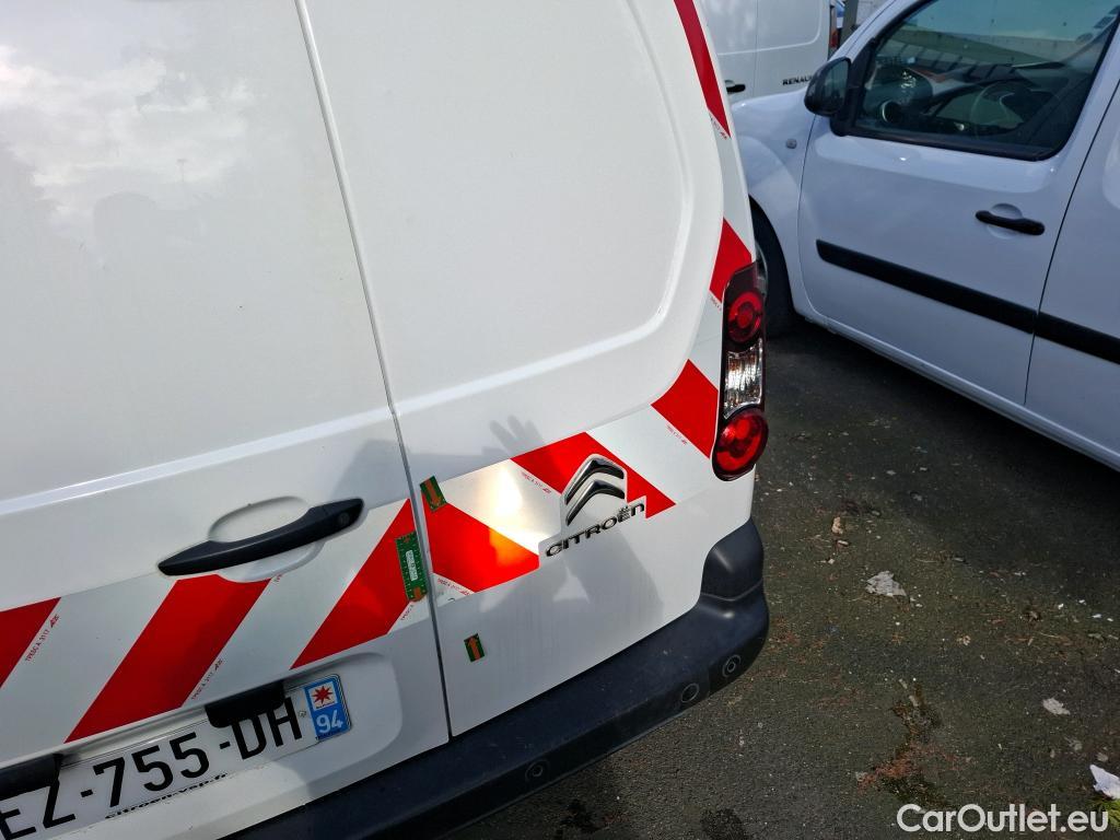  Citroen  Berlingo  Fourgon Business L1 (Court) 1.6 PURETECH 100CV BVM5 E6 #4