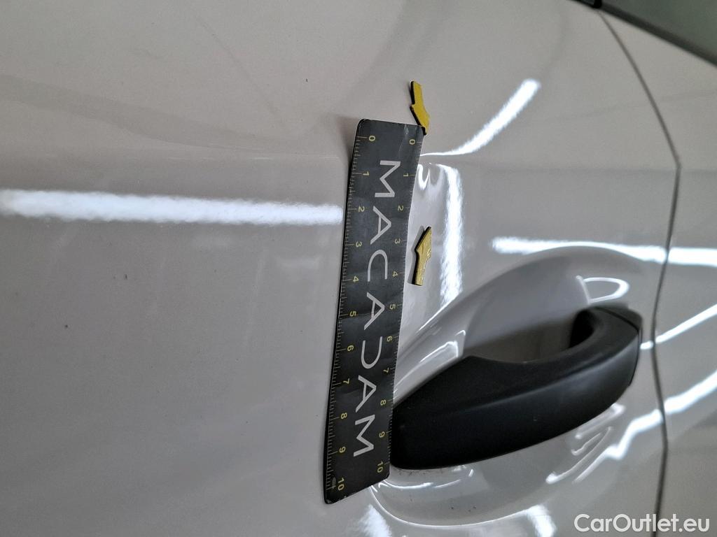 Peugeot  208  Premium 1.5 HDi 100CV BVM6 E6d #24