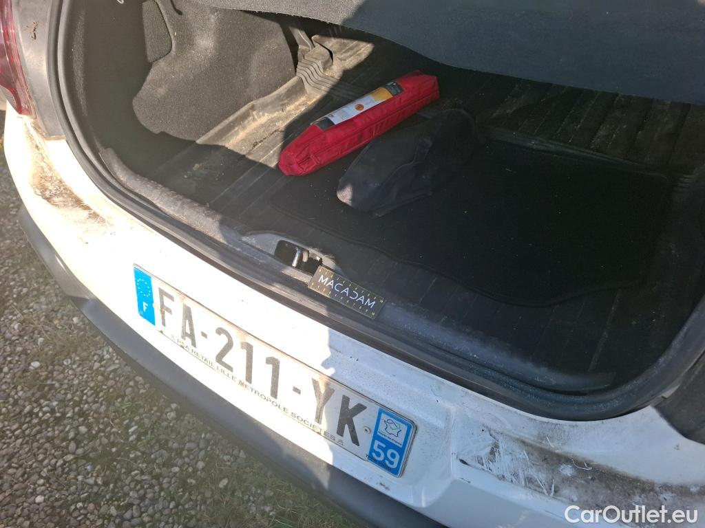  Citroen  C3  Société Feel Nav 1.5 BlueHDI 100CV BVM6 E6dT #38