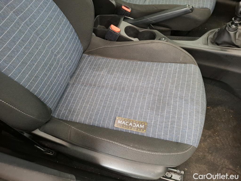 Peugeot  208  Premium 1.5 HDi 100CV BVM6 E6d #38