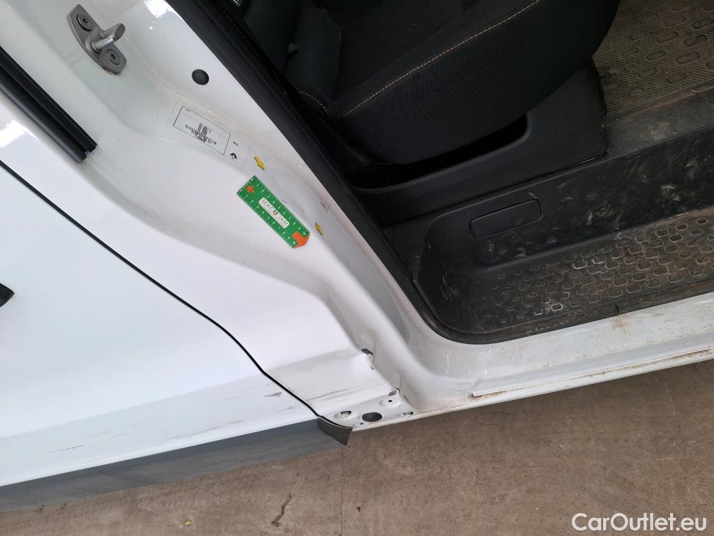  Renault  Trafic RENAULT  4p Combi Zen L2 Energy dCi 125 8 places #20