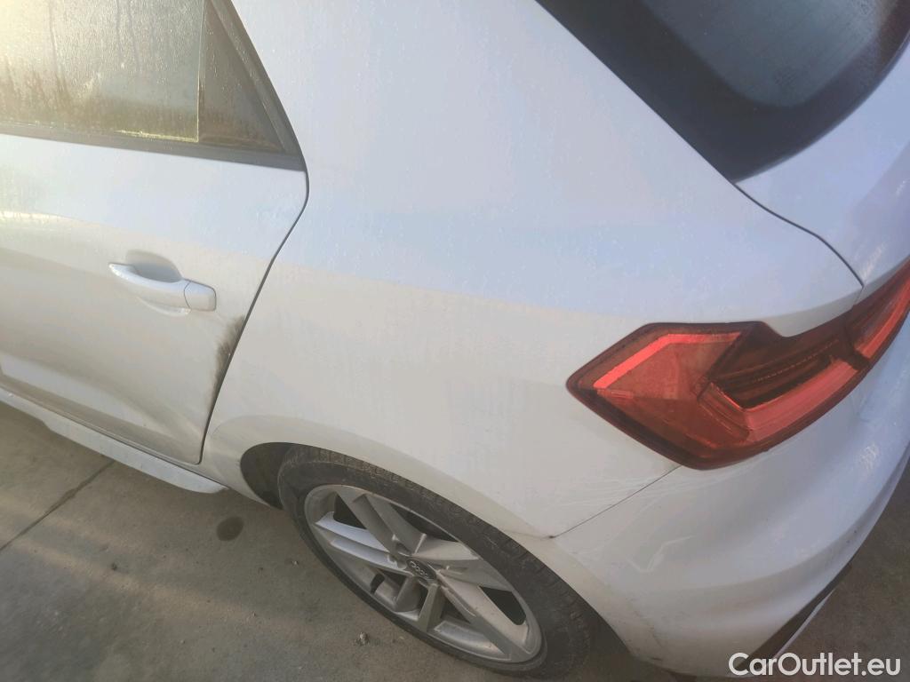  Audi  A1 Sportback AUDI A1 / 2018 / 5P / berlina con portón Sportback S line 30 TFSI 81kW (116CV) (AC) #9