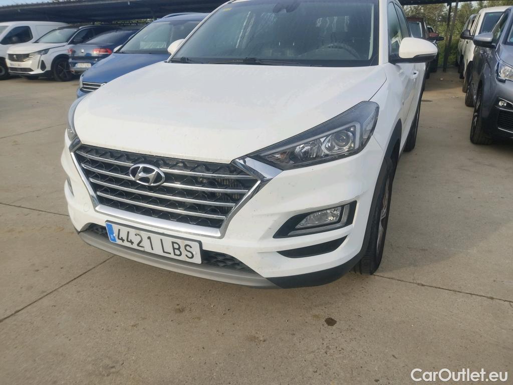  Hyundai  Tucson HYUNDAI  / 2018 / 5P / todoterreno  CRDI 1.6 116 CV 48V 4X2 SLE(SP)(SL) #14