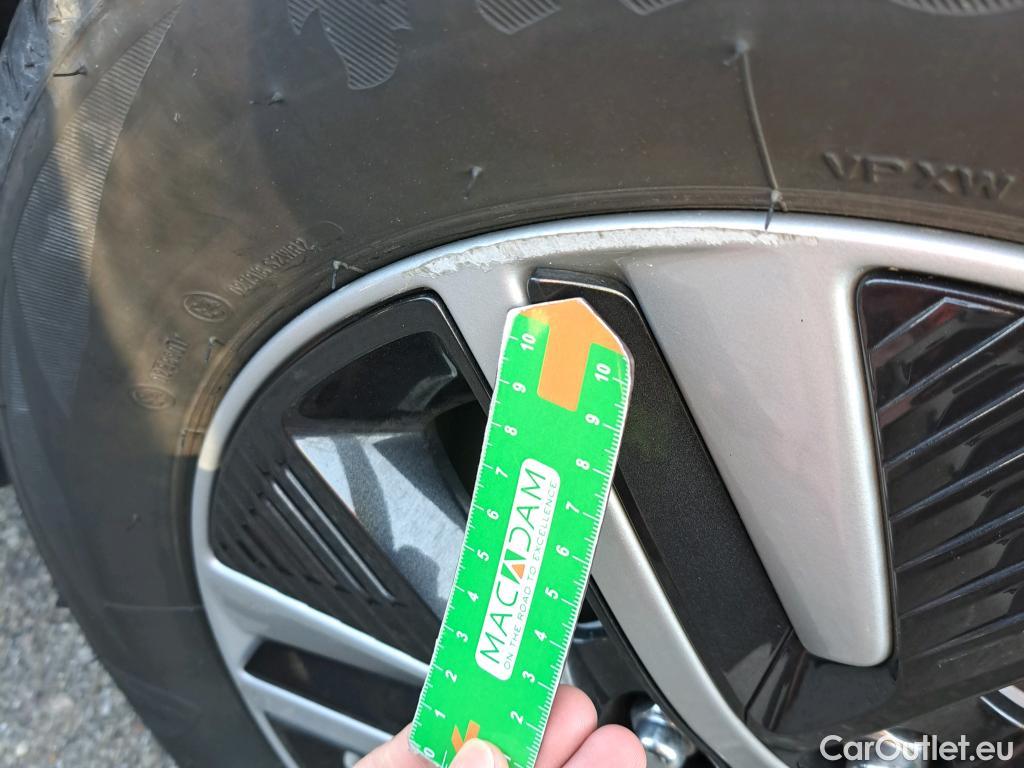  KIA  Niro  Drive 1.6 105CV AT6 E6d #17