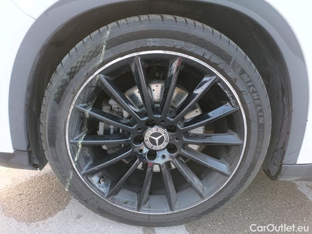  Mercedes  GLA Clase   220 CDI / d 4Matic (156.905)AMG 2.1 AMG Line 175CV AT7 E6dT #3