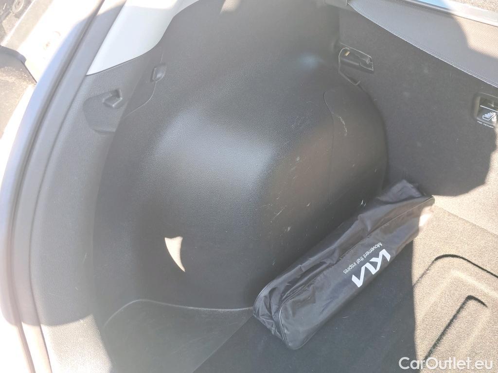 KIA  Niro  Drive 1.6 105CV AT6 E6d #20