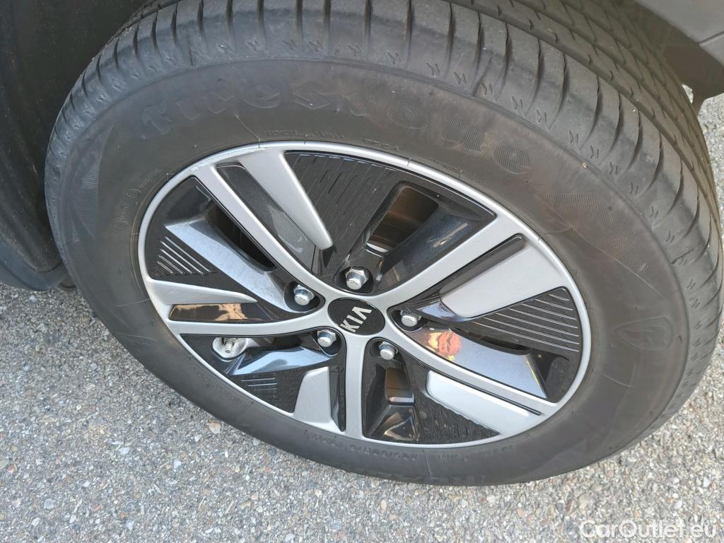  KIA  Niro  Drive 1.6 105CV AT6 E6d #16