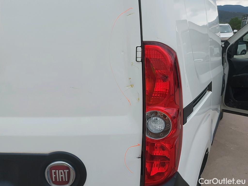  Fiat  Doblo FIAT Doblò Cargo/2015/3P/furgón derivado de turismo Cargo Base Plus 1.3 Mjet 70kW (95CV) #4