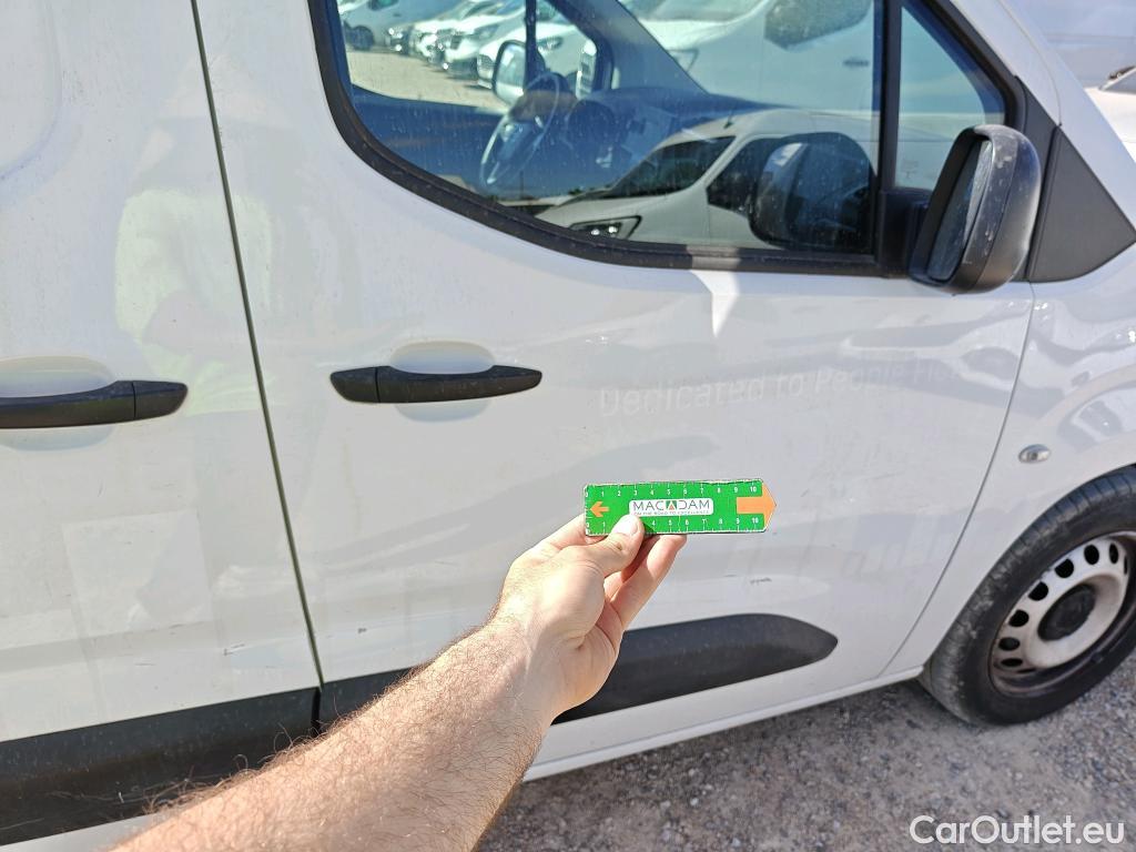  Opel  Combo  E Cargo Express XL carga incrementada 1.5 100CV MT5 #36