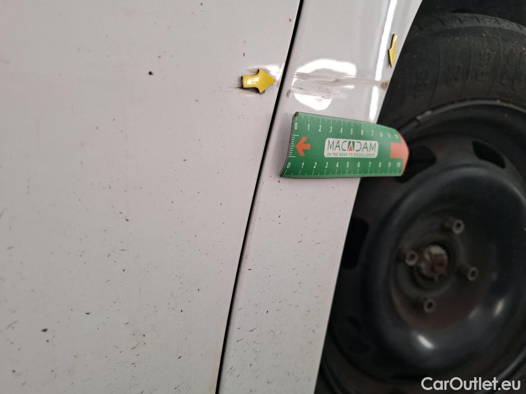  Citroen  C3  Societe Confort 1.6 BlueHDI 75CV BVM5 E6 #4