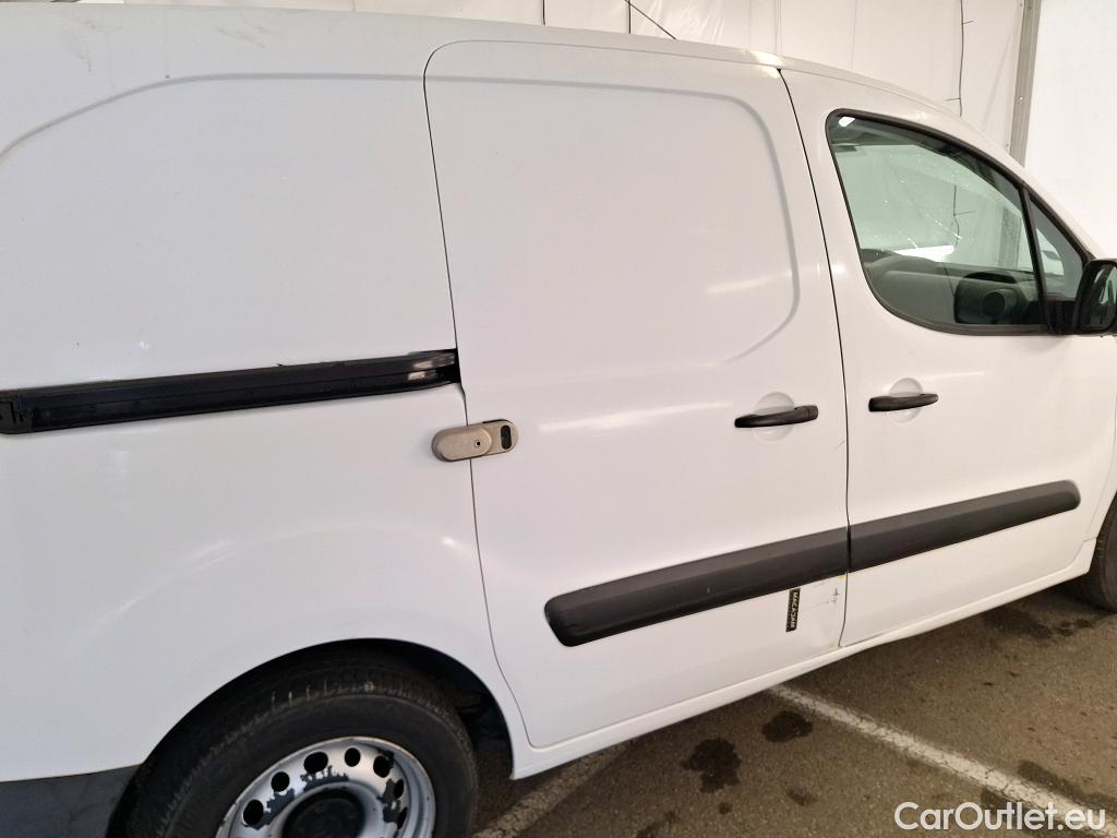  Citroen  Berlingo  Fourgon Club L1 (Court) 1.6 BlueHDi 100CV BVM5 E6 #18