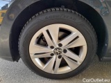 Volkswagen  Golf  VOLKSWAGEN / 2019 / 5P / BERLINA 2.0 TDI SCR 85KW LIFE DSG #90