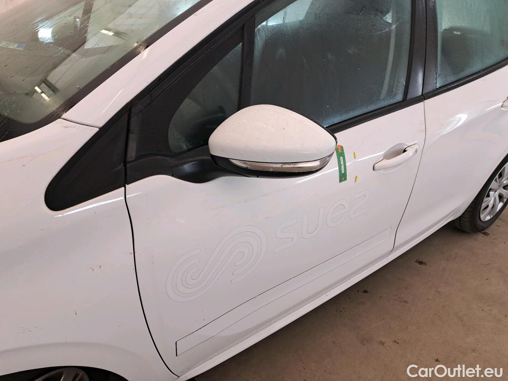  Peugeot  208  Affaire Premium Pack 1.6 HDi 75CV BVM5 E6 #14