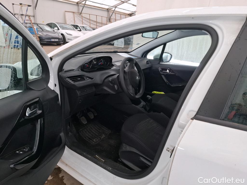  Peugeot  208  Affaire Premium 1.5 HDi 100CV BVM5 E6dT #22