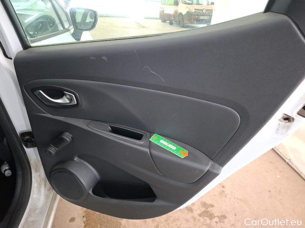 Renault  Clio RENAULT  Société / 2016 / 5P / Berline Air Medianav dCi 75 #22