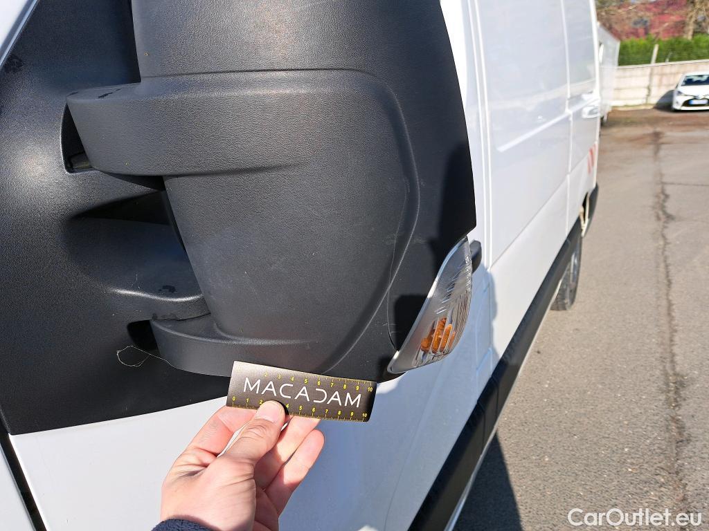  Renault  Master  III Fourgon L2H2 3 5 Grand Confort dCi #4