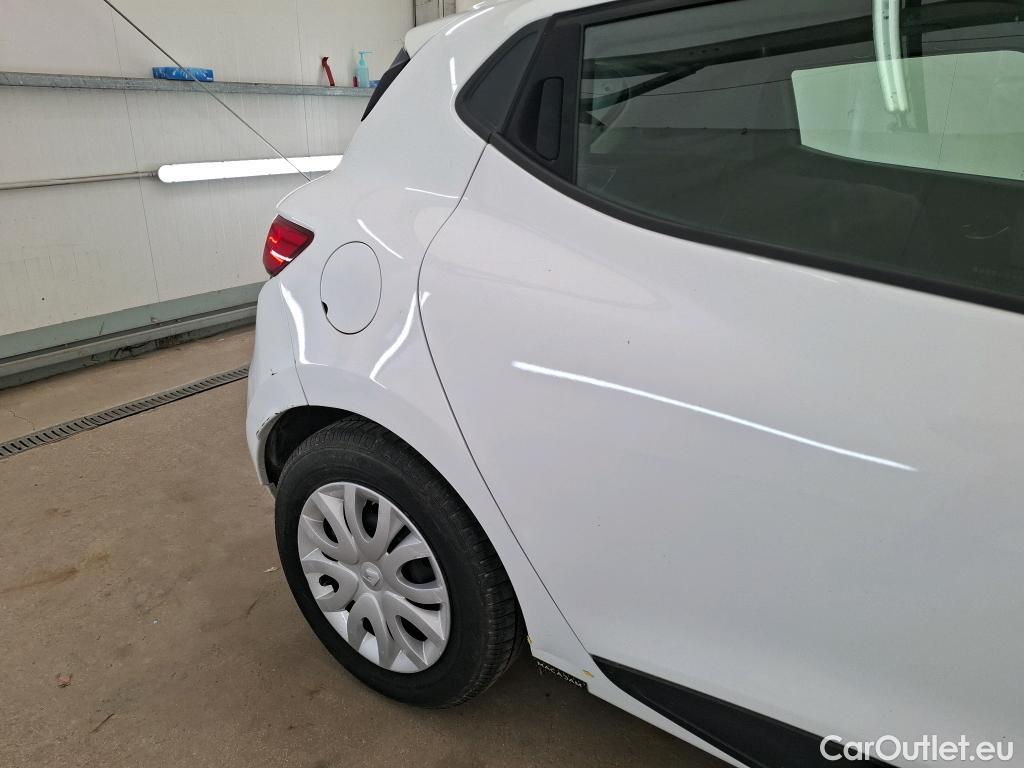  Renault  Clio  IV Air MediaNav 1.5 dCi 75CV BVM5 E6 #1