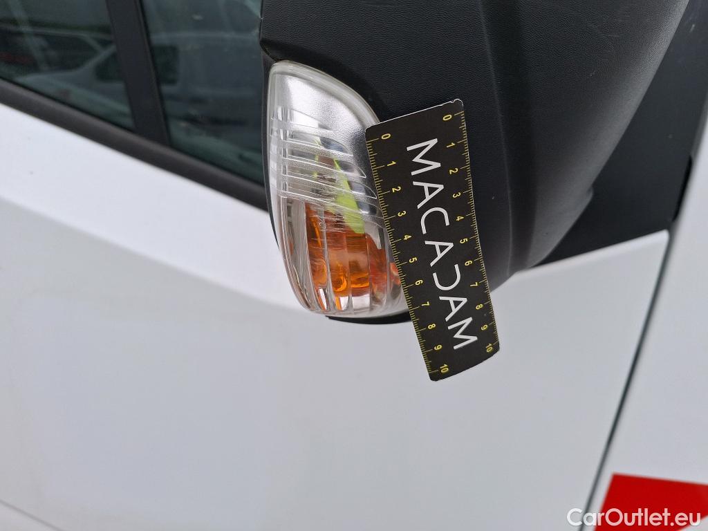  Renault  Master RENAULT  VU 4p Fourgon FG GCf Trac F3500 L2H2 Energy dCi 145 E6 #41