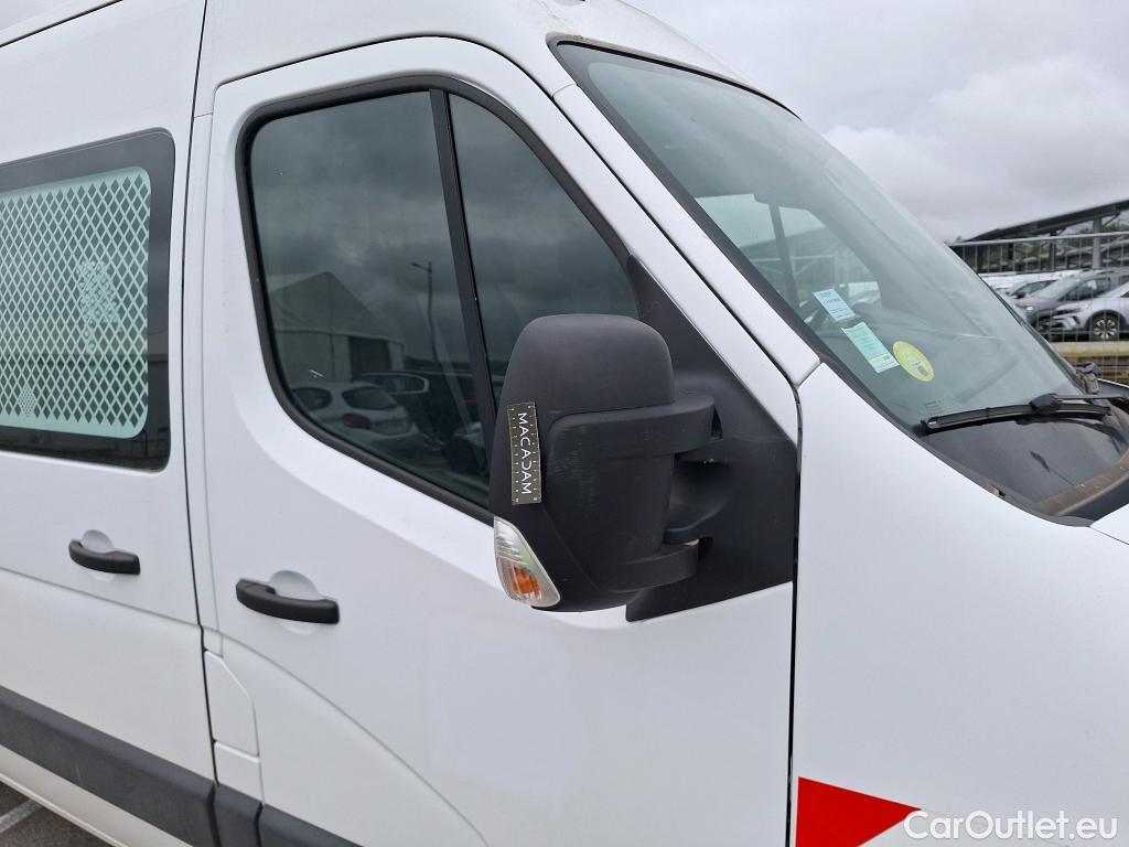  Renault  Master RENAULT  VU 4p Fourgon FG GCf Trac F3500 L2H2 Energy dCi 145 E6 #42