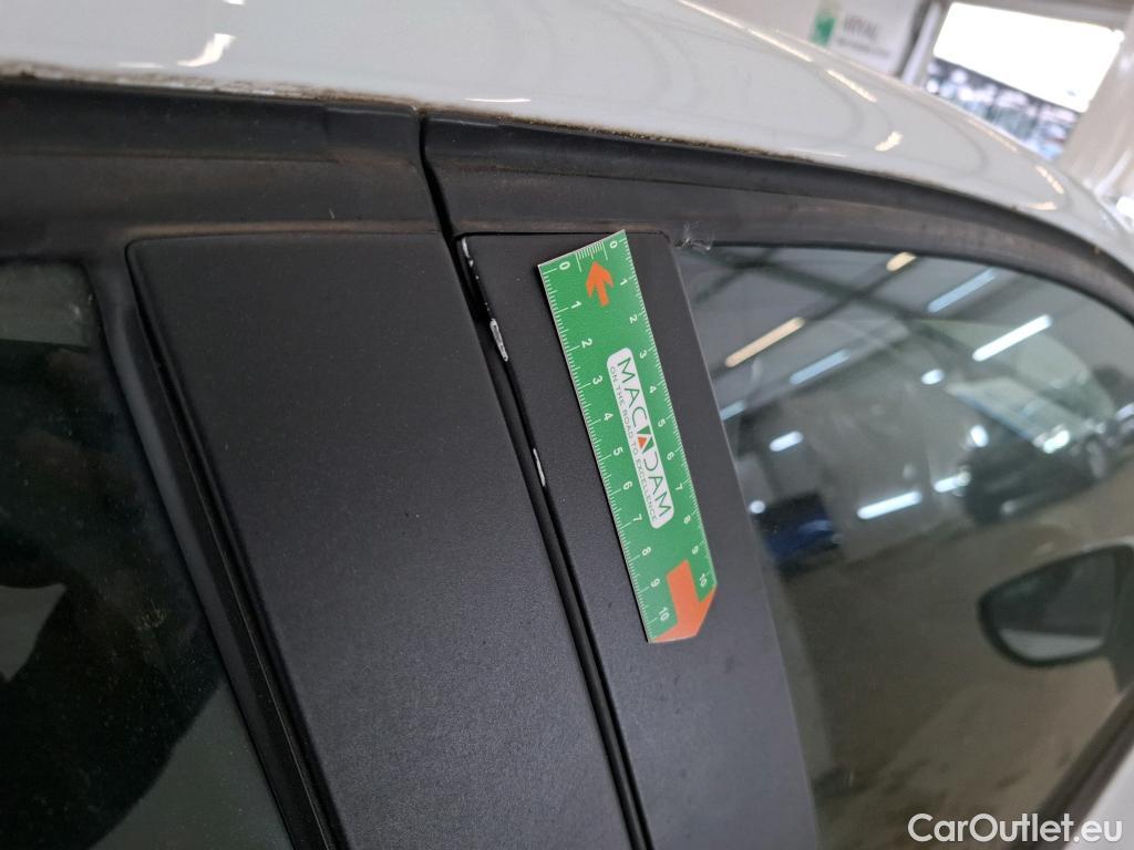  Renault  Clio RENAULT  Société / 2016 / 5P / Berline Air Medianav dCi 75 #30