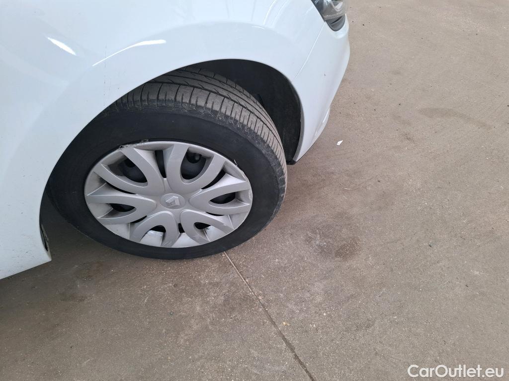  Renault  Clio  IV Air MediaNav 1.5 dCi 75CV BVM5 E6 #18