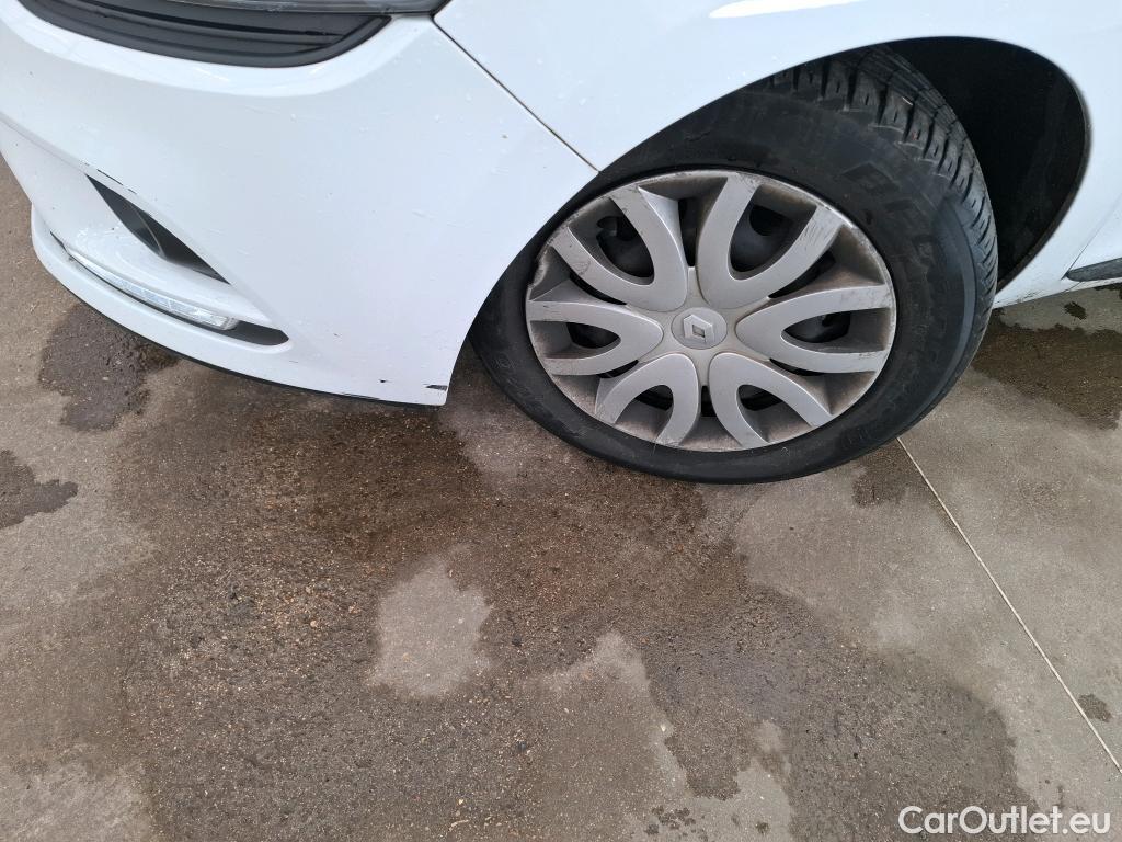  Renault  Clio  IV Air MediaNav 1.5 dCi 90CV BVM5 E6 #17