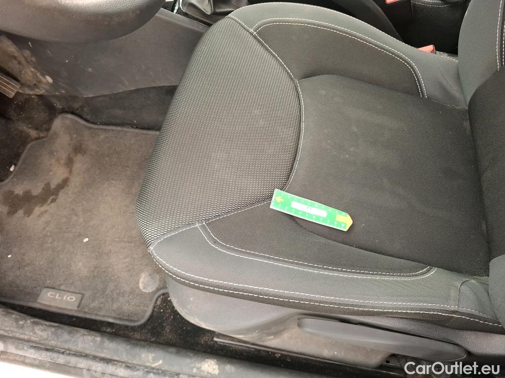  Renault  Clio  IV Air MediaNav 1.5 dCi 75CV BVM5 E6 #32