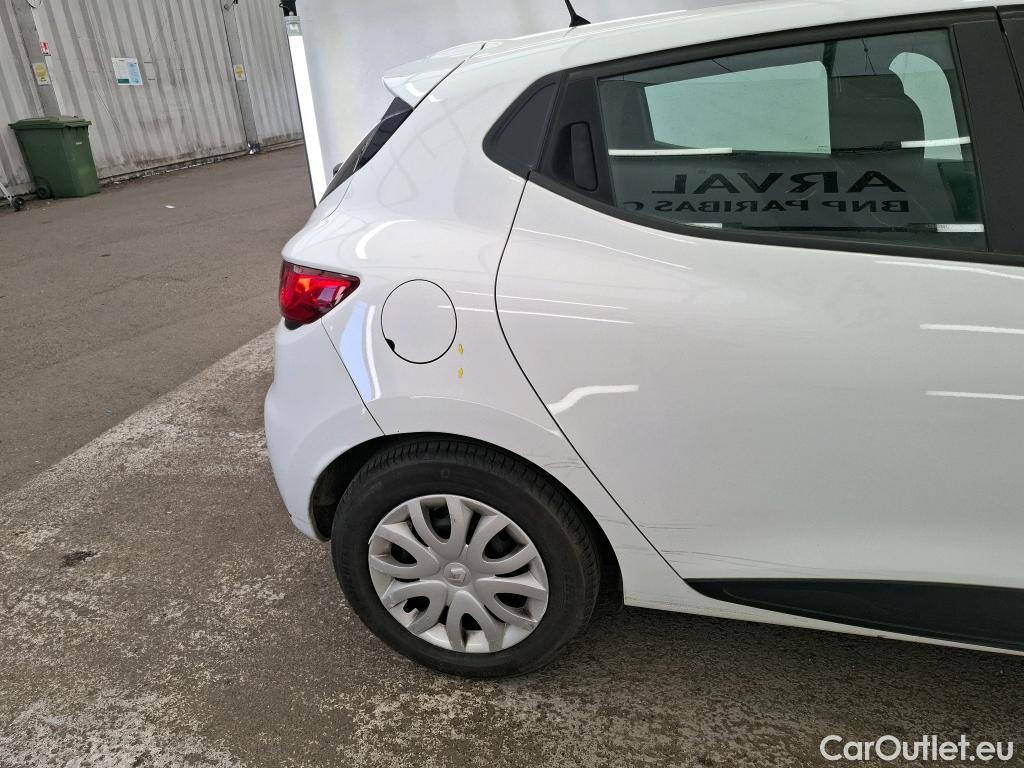  Renault  Clio  IV Air MediaNav 1.5 dCi 75CV BVM5 E6 #36