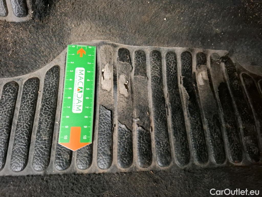  Renault  Clio RENAULT  Société / 2016 / 5P / Berline Air Medianav dCi 75 #2