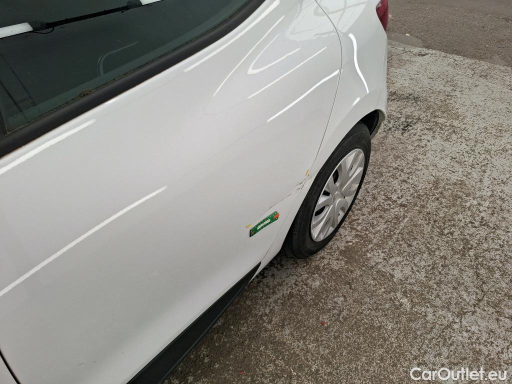  Renault  Clio  IV Air MediaNav 1.5 dCi 75CV BVM5 E6 #2