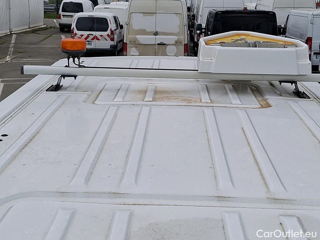 Renault  Master RENAULT  VU 4p Fourgon FG GCf Trac F3500 L2H2 Energy dCi 145 E6 #4