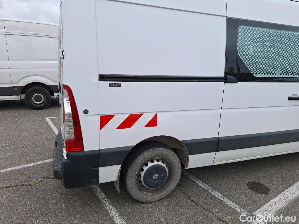  Renault  Master RENAULT  VU 4p Fourgon FG GCf Trac F3500 L2H2 Energy dCi 145 E6 #21