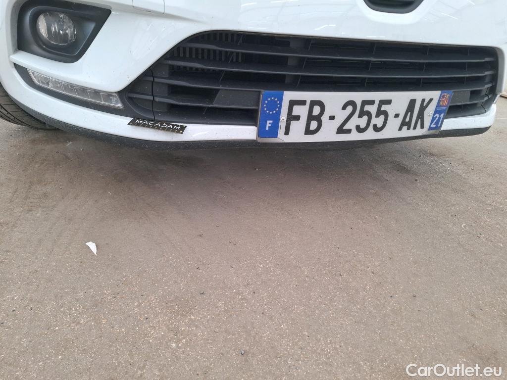  Renault  Clio  IV Air MediaNav 1.5 dCi 75CV BVM5 E6 #11