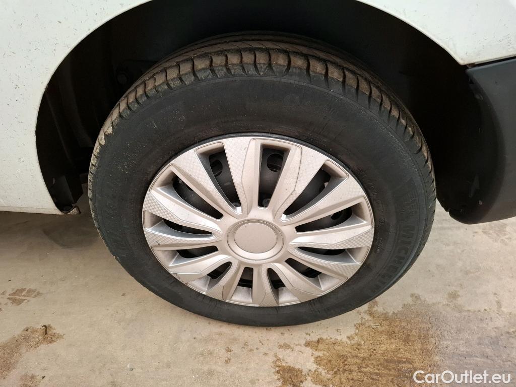  Renault  Kangoo RENAULT  Express VU 4p Fourgonnette Extra R-Link dCi 90 #9