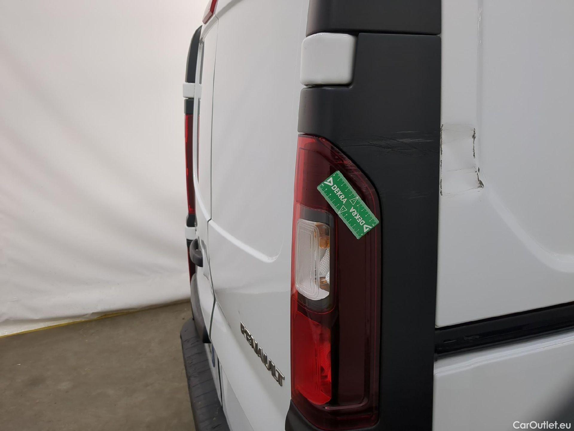  Renault  Trafic RENAULT  VU 4p Fourgon FG GCF L1H1 1000 dCi 95 E6 #21
