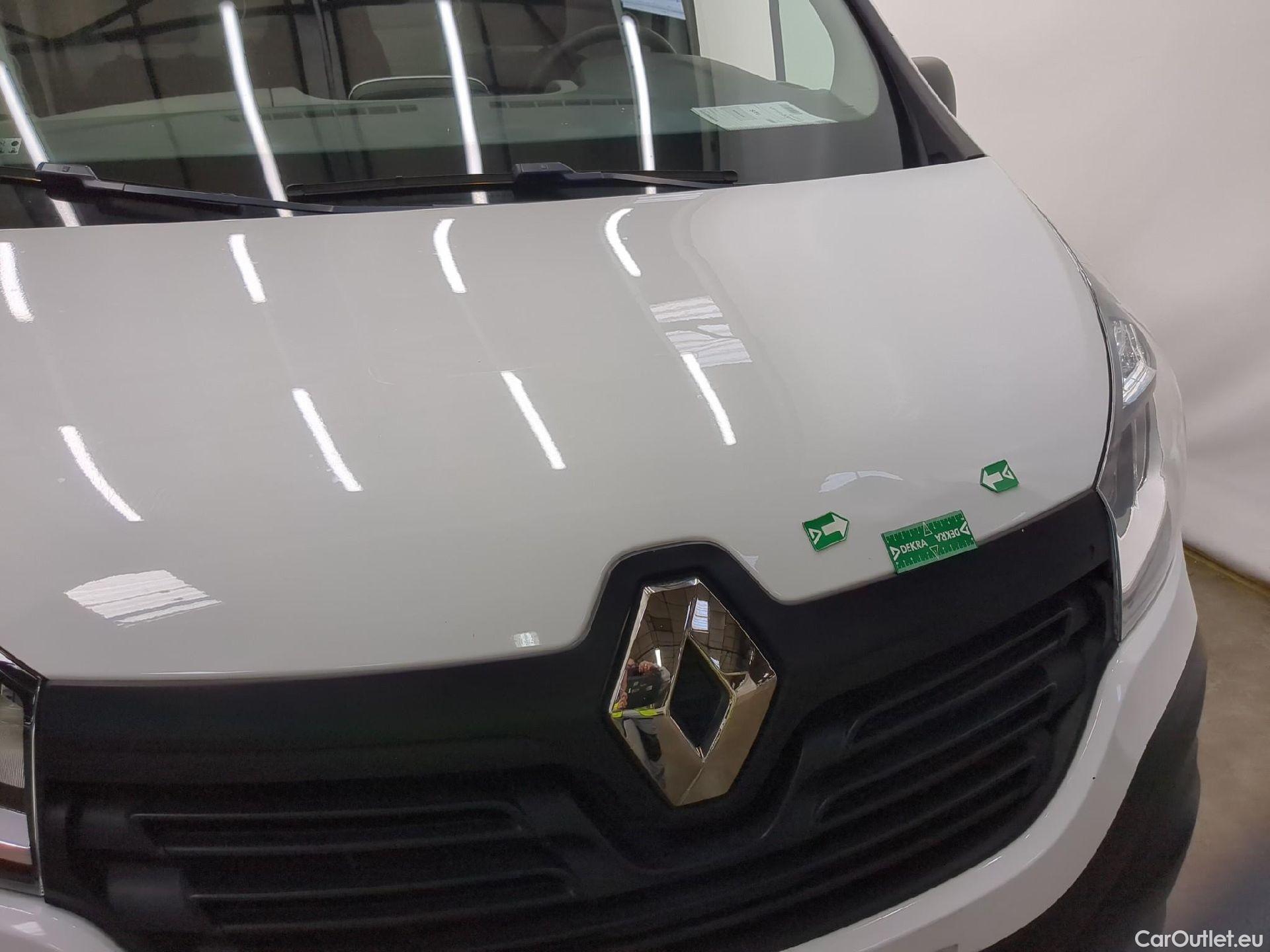  Renault  Trafic RENAULT  VU 4p Fourgon FG GCF L1H1 1000 dCi 95 E6 #31