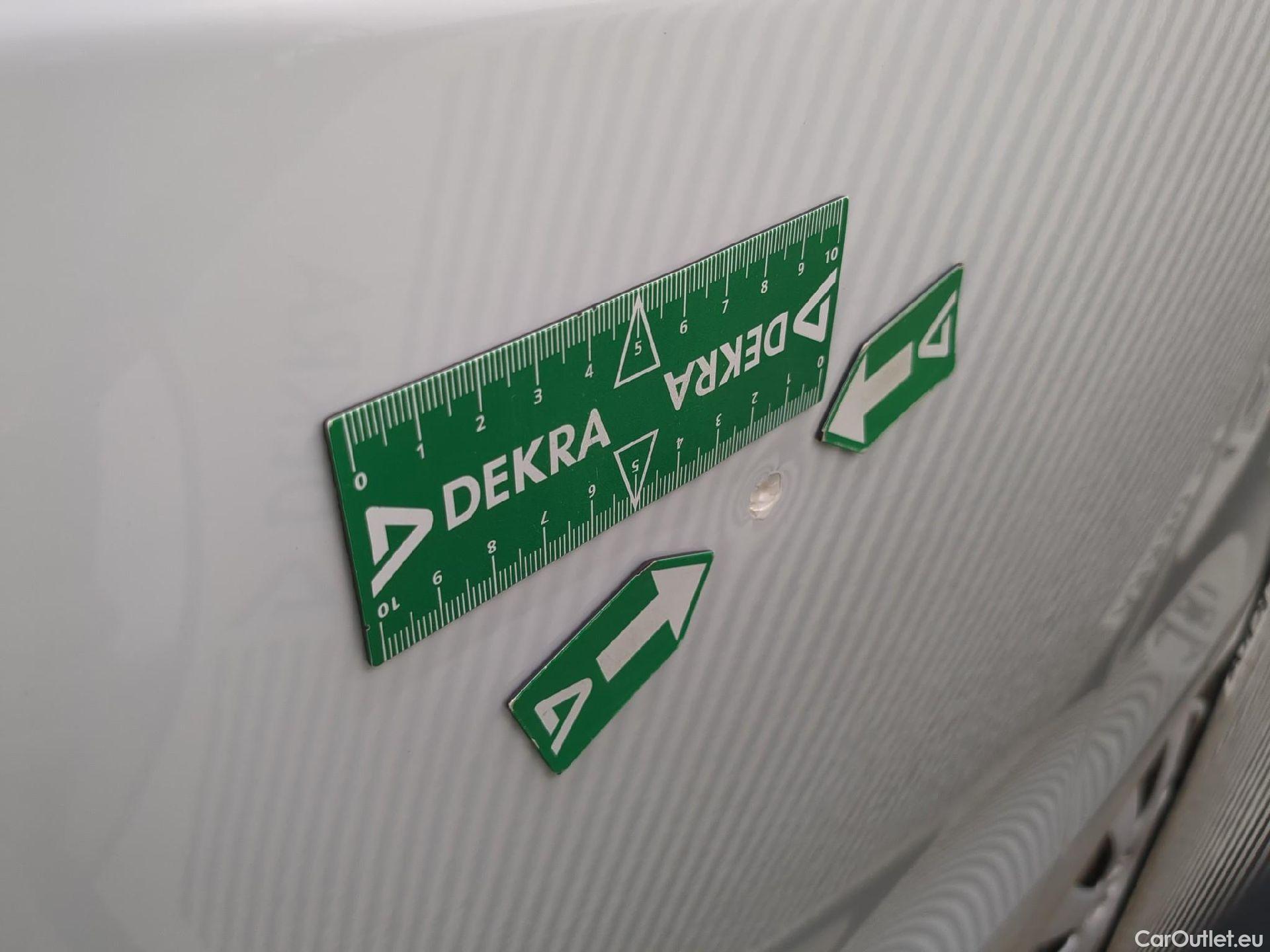  Renault  Trafic RENAULT  VU 4p Fourgon FG GCF L1H1 1000 dCi 95 E6 #35