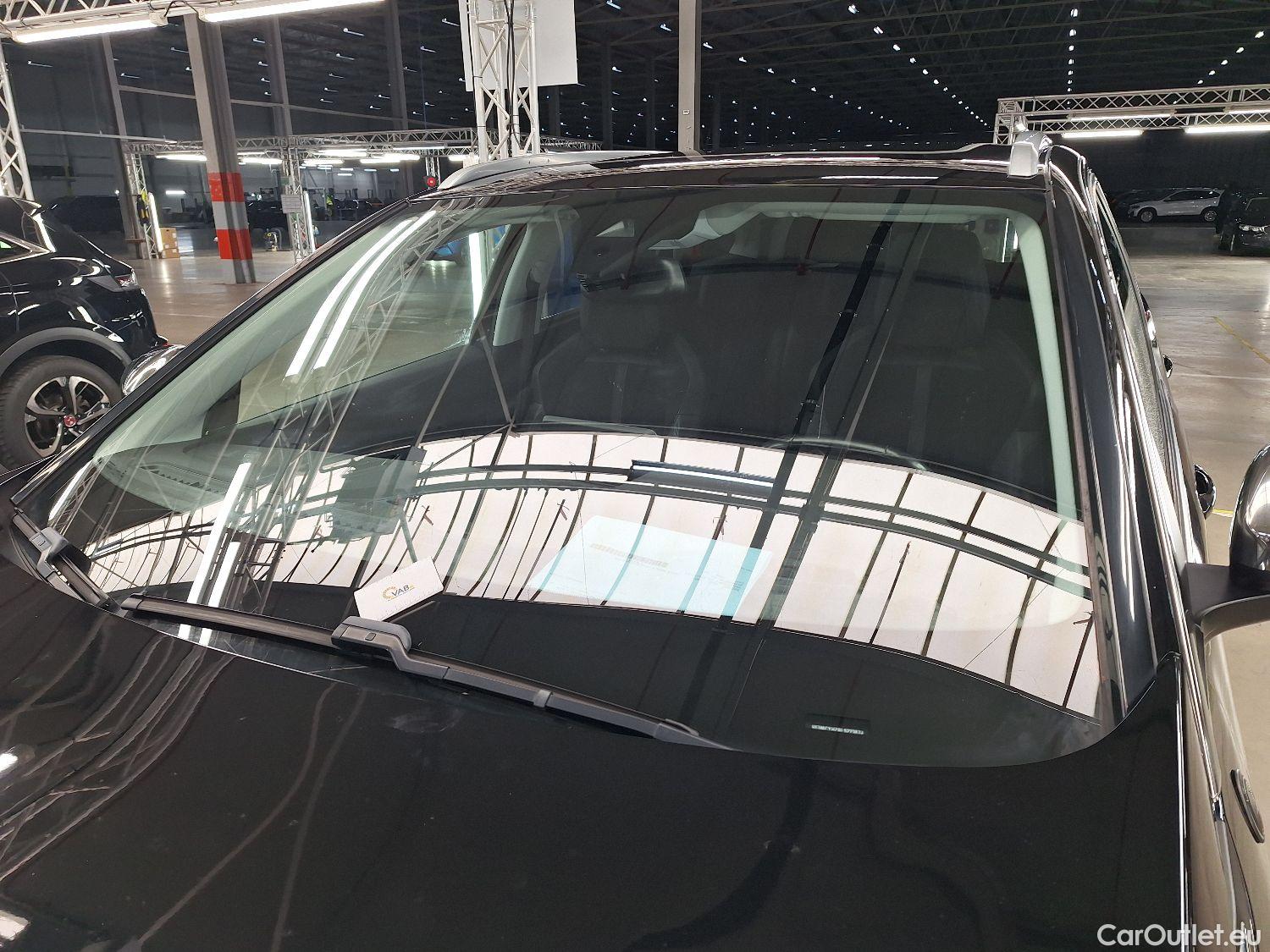  Peugeot  5008 Peugeot,  '16, Peugeot  1.5 BlueHDi 96kW S&S EAT8 Crossway 5d 7pl #19