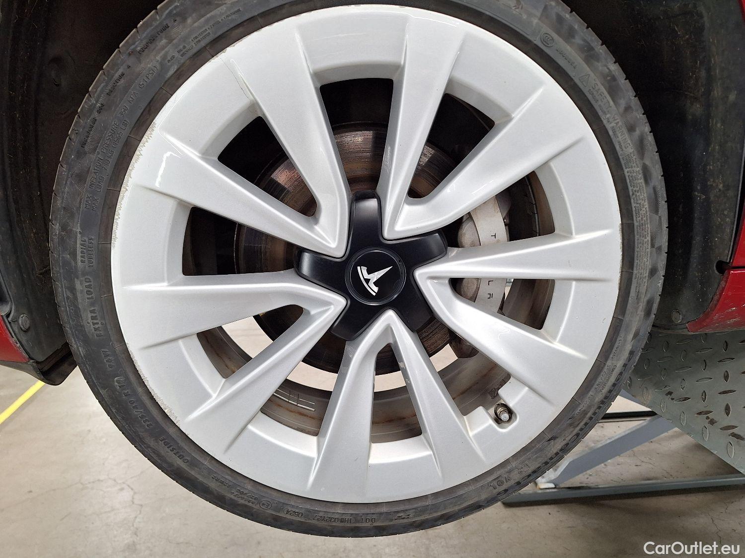  Tesla  Model 3 Tesla,  '18 BEV, Tesla  Long-Range Dual Motor AWD 4d #9