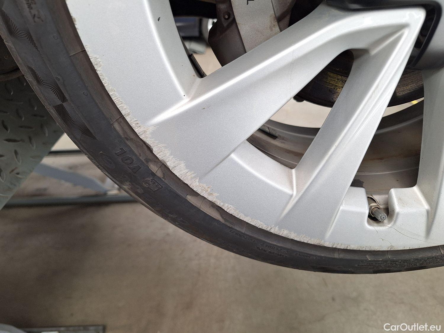  Tesla  Model 3 Tesla,  '18 BEV, Tesla  Long-Range Dual Motor AWD 4d #2
