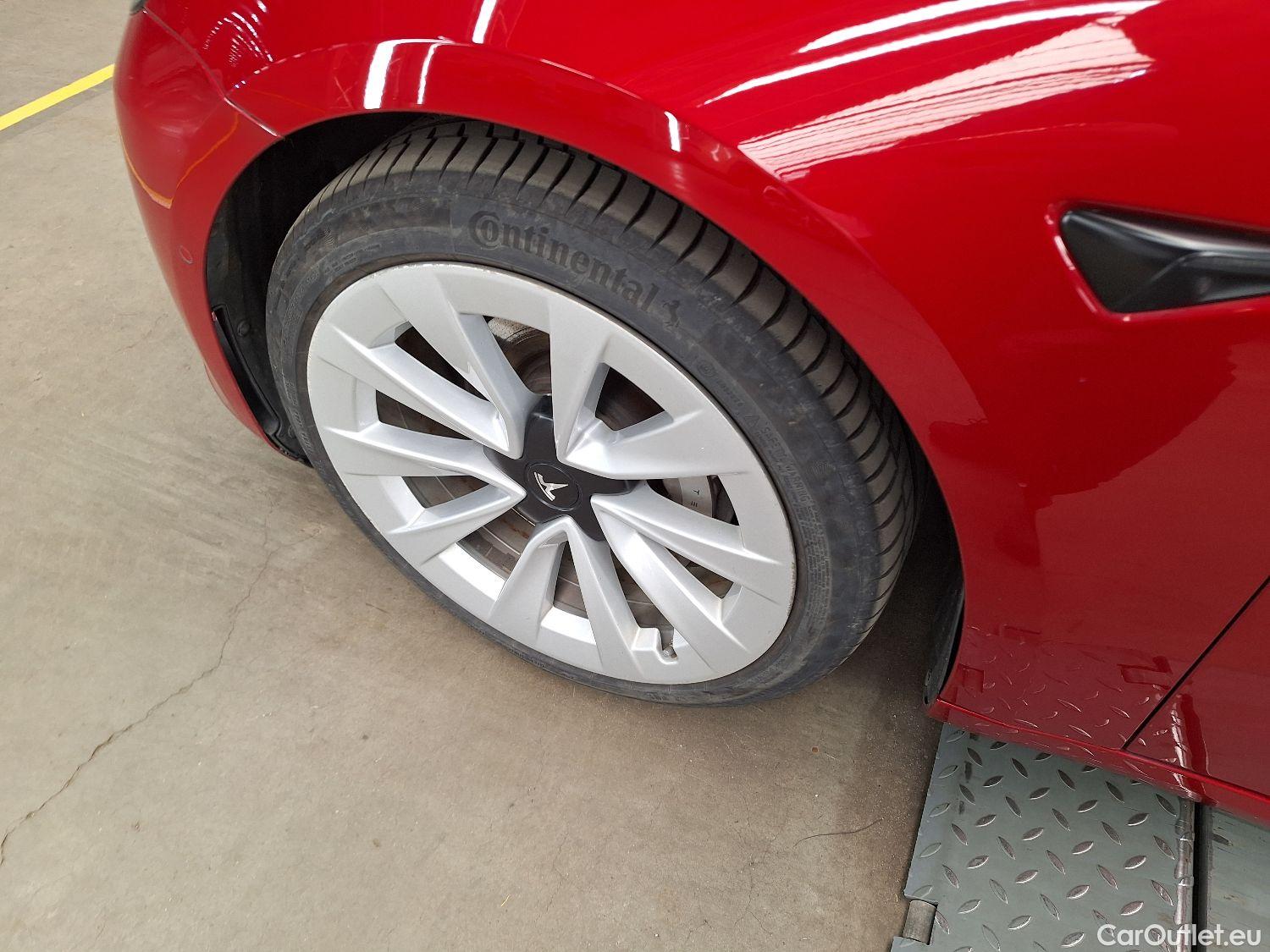  Tesla  Model 3 Tesla,  '18 BEV, Tesla  Long-Range Dual Motor AWD 4d #41