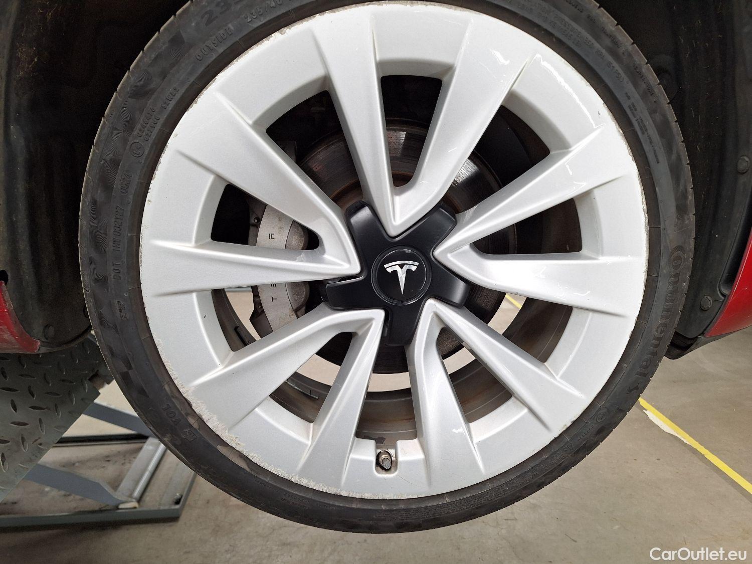  Tesla  Model 3 Tesla,  '18 BEV, Tesla  Long-Range Dual Motor AWD 4d #1