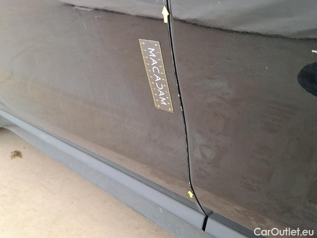  Bmw  X1 BMW  / 2019 / 5P / SUV sDrive16d Business Design DKG7 #12