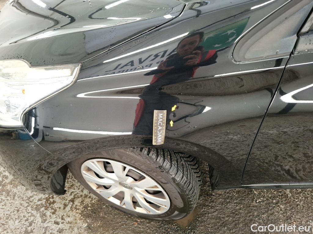  Peugeot  208  Affaire Premium Pack 1.6 HDi 75CV BVM5 E6 #19