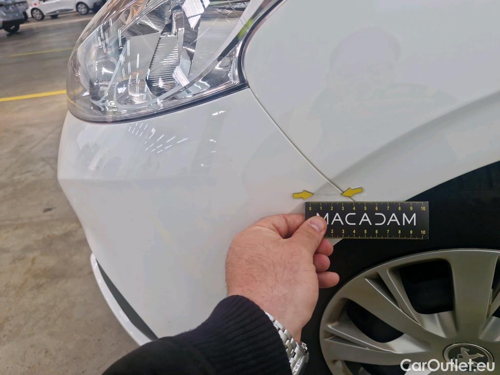  Peugeot  208  Affaire Premium Pack 1.5 HDi 100CV BVM5 E6dT #34