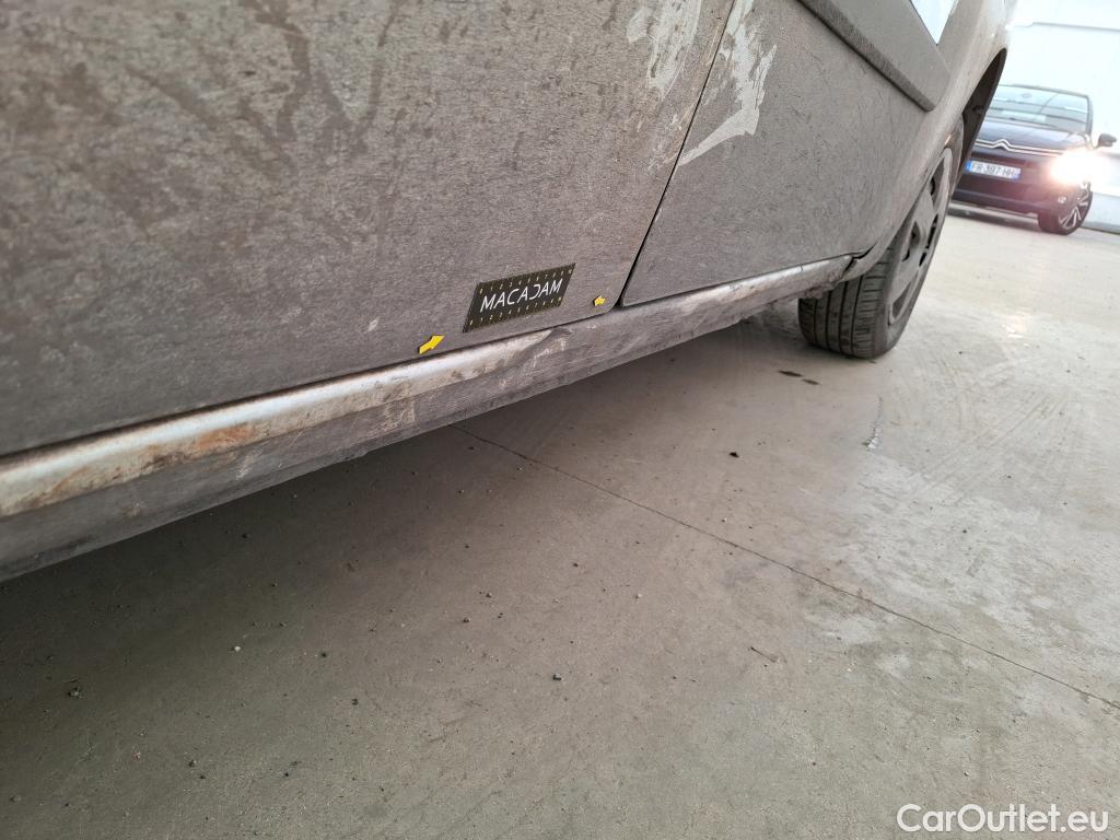  Renault  Kangoo RENAULT  Express VU 4p Fourgonnette Cab Appro Confort dCi 90 #17