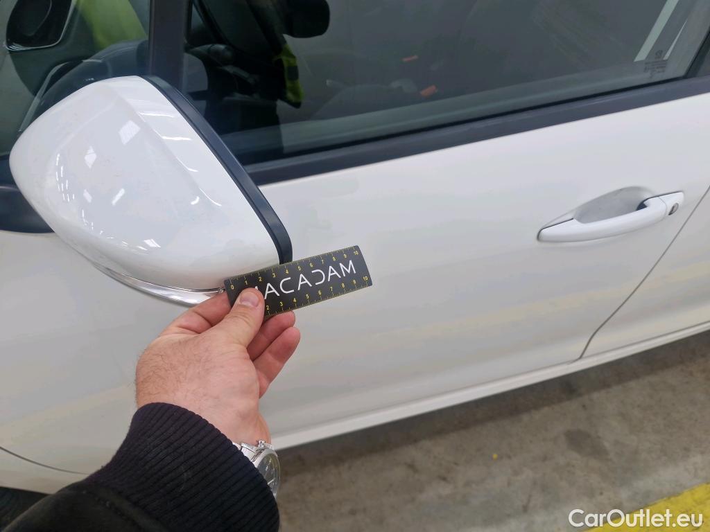  Peugeot  208  Affaire Premium Pack 1.5 HDi 100CV BVM5 E6dT #29